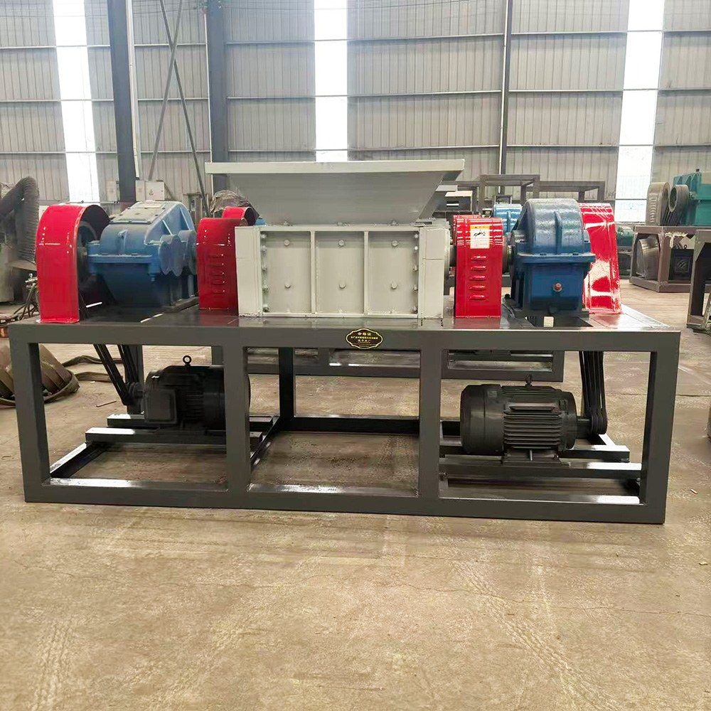 Model 600 Double Shaft Shredder